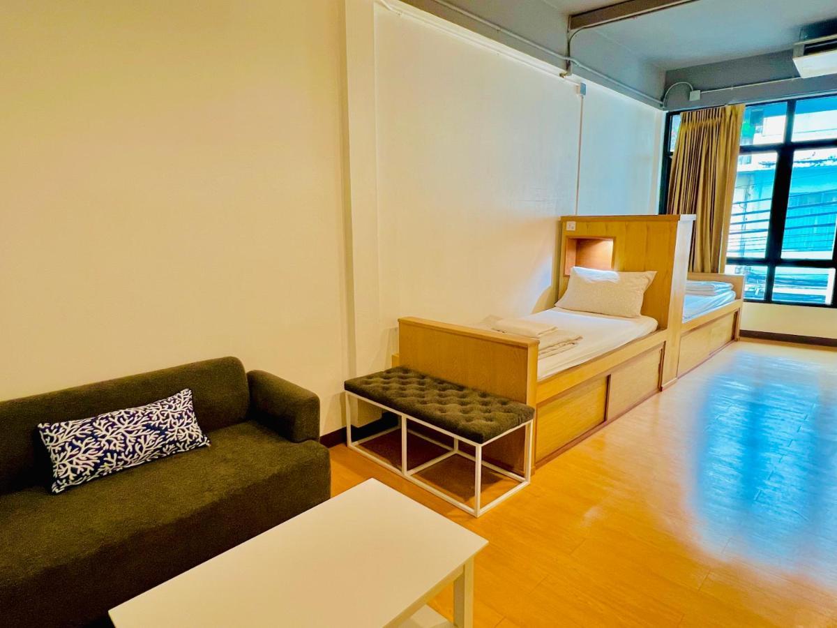 Daraya Hostel Bangkok Kültér fotó